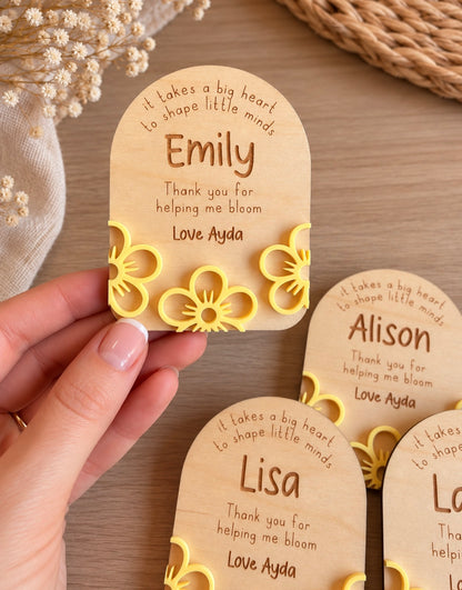 Personalised teacher gift with helping me bloom message