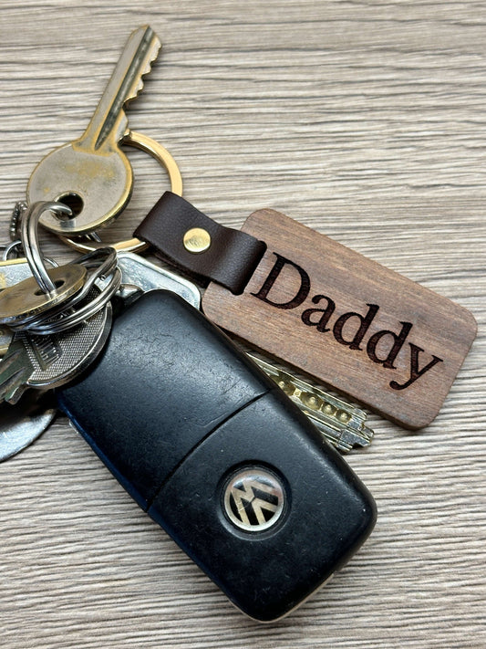 Wooden personalised Daddy keyring for Father's Day. 
